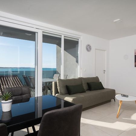 Apartamento Sunshine Bay Nin Exterior foto